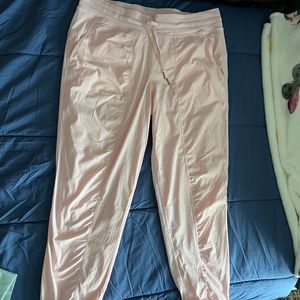 Lululemon dance studio lined mid rise jogger